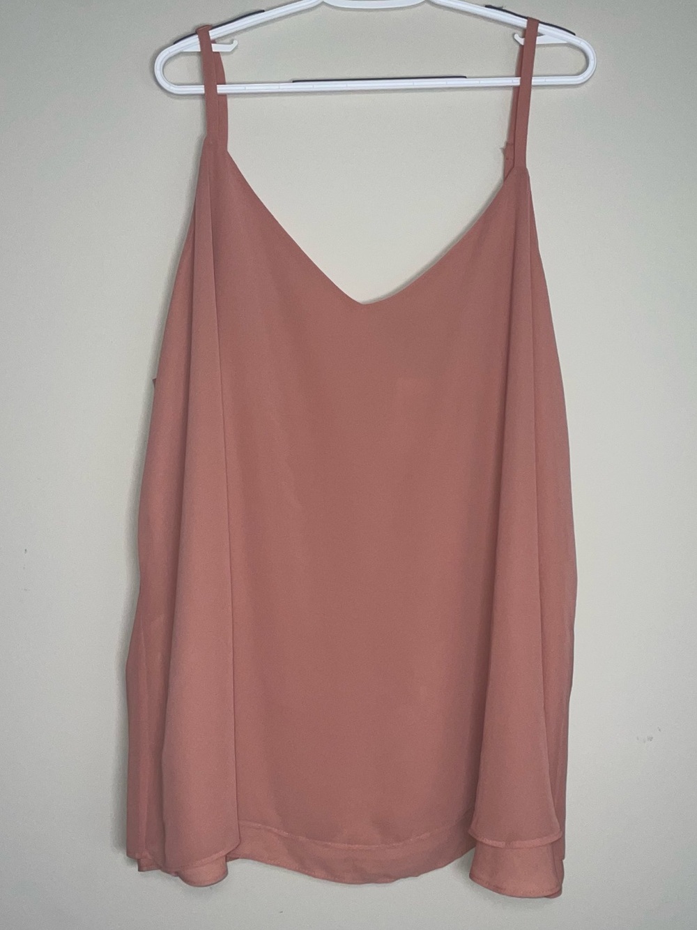 Torrid 4 Peach Sleeveless Adjustable Strap V Neck Flowy Cute Blouse NWT
